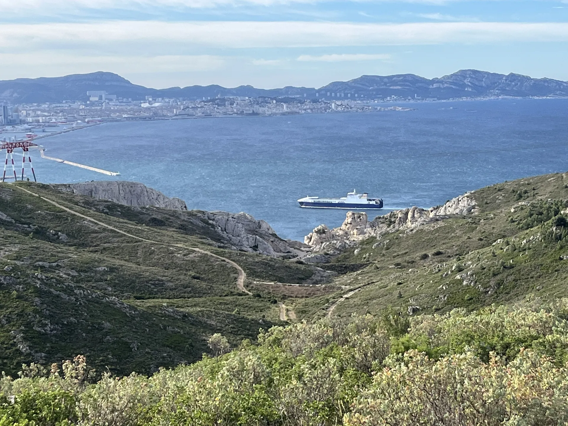 Départ galine vue Marseille, château galine, retypar la chapelle — photo 4